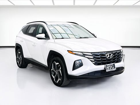 Used 2023 Hyundai Tucson SEL w/ Convenience Package AWD/4WD image 3