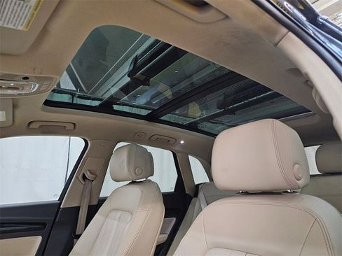 Used 2018 Audi Q5 2.0T Premium Plus image 23