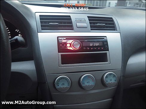 Used 2009 Toyota Camry LE image 10