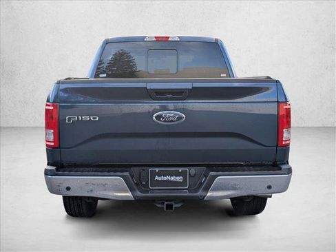 Used 2015 Ford F150 Lariat w/ Trailer Tow Package image 6