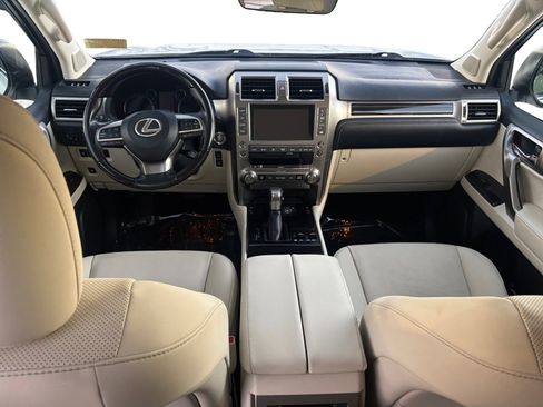 Used 2020 Lexus GX 460 Premium image 10