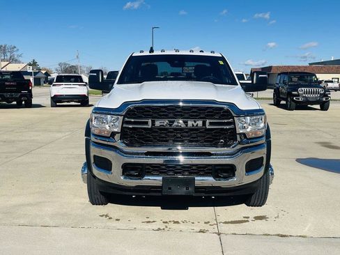 New 2024 RAM 4500 Tradesman w/ Safety Group image 27