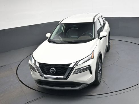 Used 2023 Nissan Rogue SV image 33