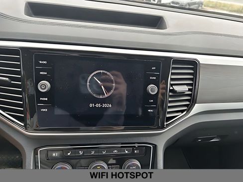Used 2023 Volkswagen Atlas SE image 20