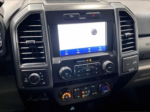 Used 2022 Ford F250 XLT image 10