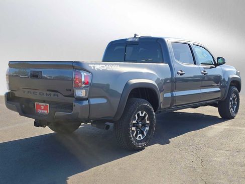 Certified 2023 Toyota Tacoma TRD Off-Road w/ Technology Package AWD/4WD image 3