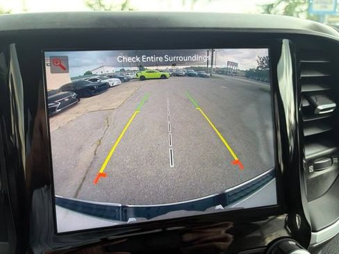 Used 2022 RAM 1500 Big Horn AWD/4WD image 22
