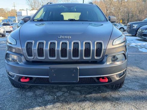 Used 2017 Jeep Cherokee Trailhawk w/ Cold Weather Group image 3
