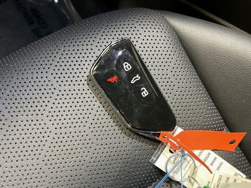 Used 2023 Volkswagen ID.4 Pro S AWD/4WD image 20