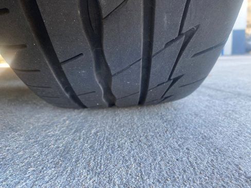 Used 2012 Hyundai Genesis 4.6 image 21