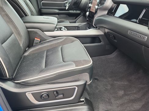 Used 2025 RAM 1500 Laramie w/ Night Edition AWD/4WD image 12