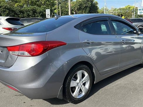 Used 2013 Hyundai Elantra GLS w/ Preferred Pkg FWD image 6
