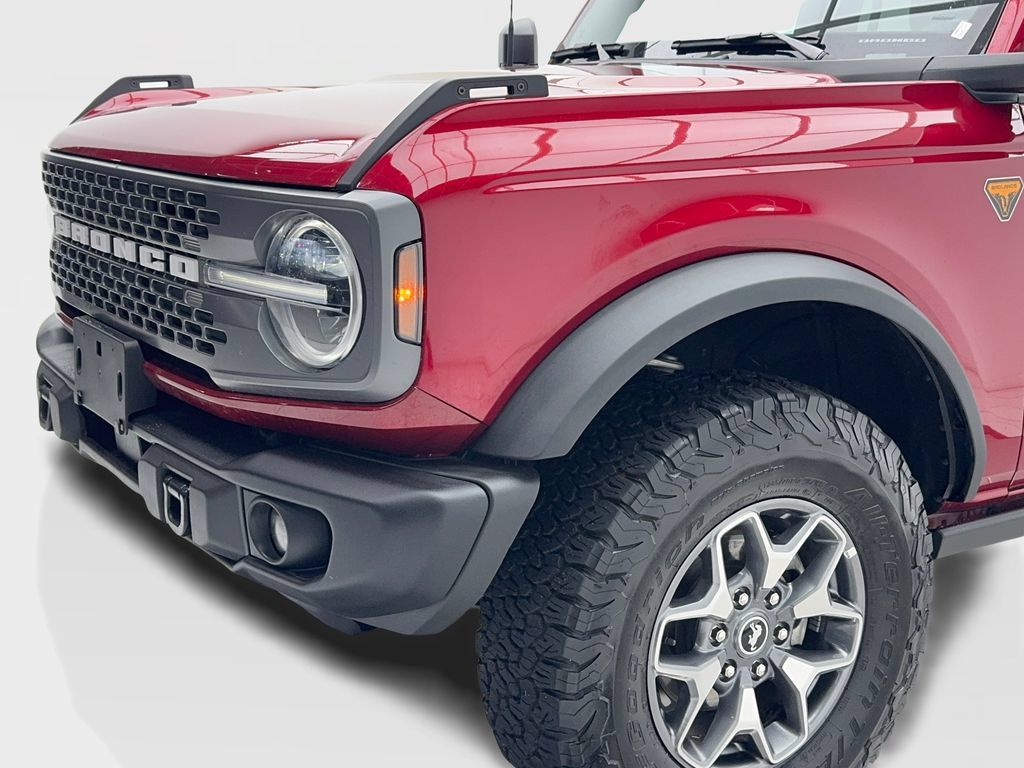 Used 2025 Ford Bronco Badlands AWD/4WD image 7