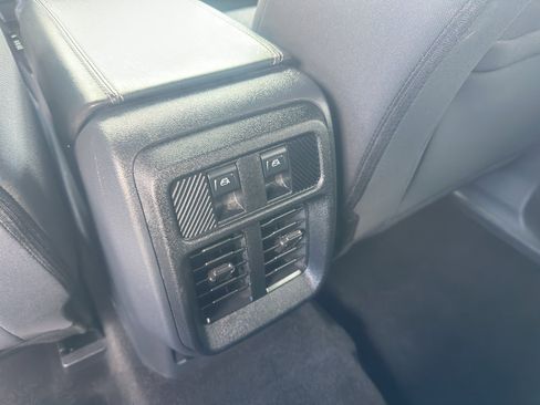 Used 2025 Ford Bronco Big Bend image 17