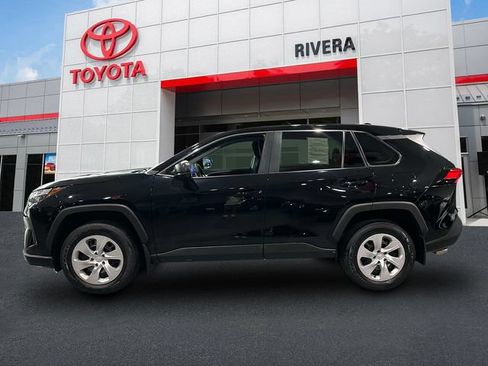 Used 2023 Toyota RAV4 LE AWD/4WD image 2