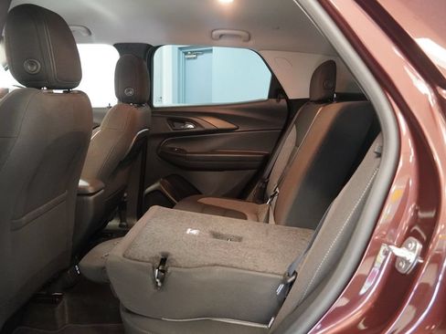 Used 2023 Chevrolet TrailBlazer LT w/ Convenience Package AWD/4WD image 27