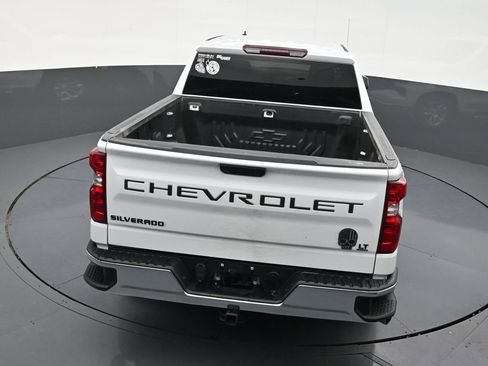 Used 2022 Chevrolet Silverado 1500 LT image 14