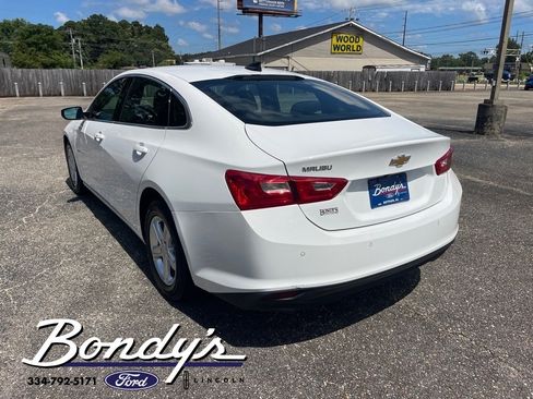 Used 2023 Chevrolet Malibu LS w/ Driver Confidence Package image 15