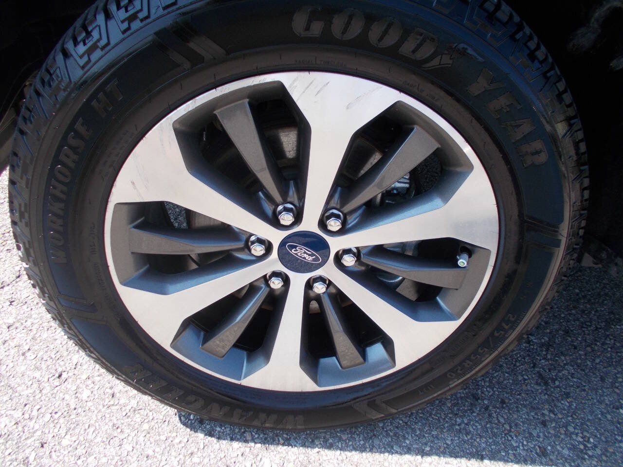 Used 2020 Ford F150 XL w/ Equipment Group 101A Mid AWD/4WD image 11