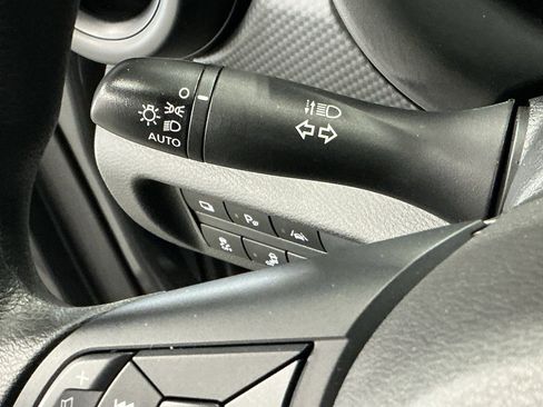 Used 2024 Nissan Kicks S image 10