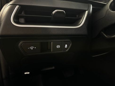 Used 2025 Kia K4 LXS image 22
