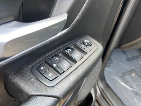 Certified 2019 RAM 1500 Big Horn AWD/4WD image 8