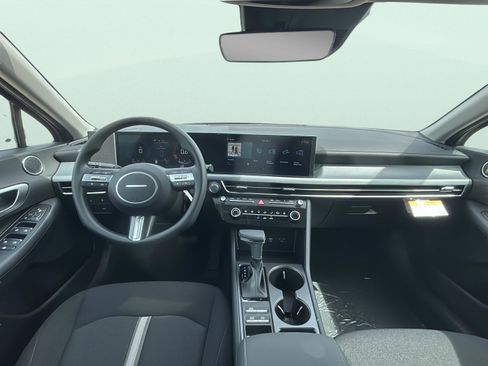 New 2026 Hyundai Sonata SE FWD image 9