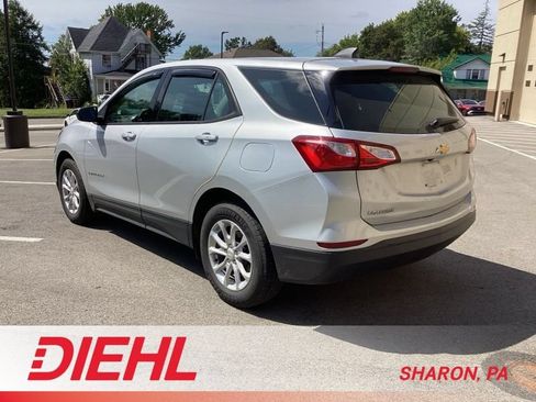 Used 2019 Chevrolet Equinox LS FWD image 5