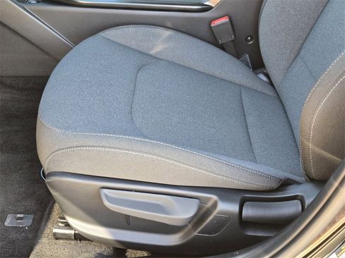 New 2025 Kia K4 LXS image 17