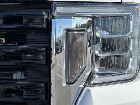 Used 2021 GMC Sierra 2500 4x4 Crew Cab w/ Convenience Package image 6