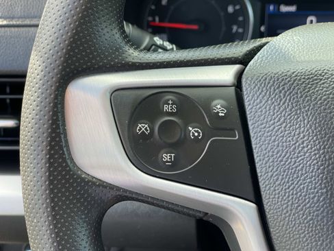 Used 2023 GMC Terrain SLE w/ Driver Convenience Package image 11