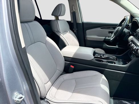 Used 2024 Honda Pilot Elite image 31
