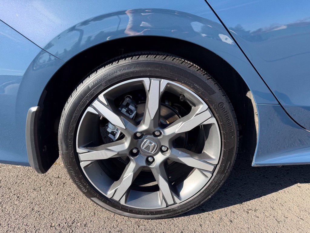 Certified 2025 Honda Civic Sport Touring image 10