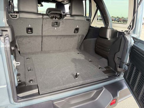 New 2026 Jeep Wrangler Rubicon image 23