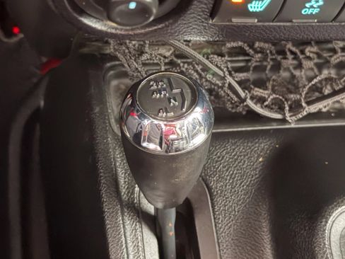 Used 2014 Jeep Wrangler Unlimited Sahara w/ Katzin Premium Leather Group AWD/4WD image 38