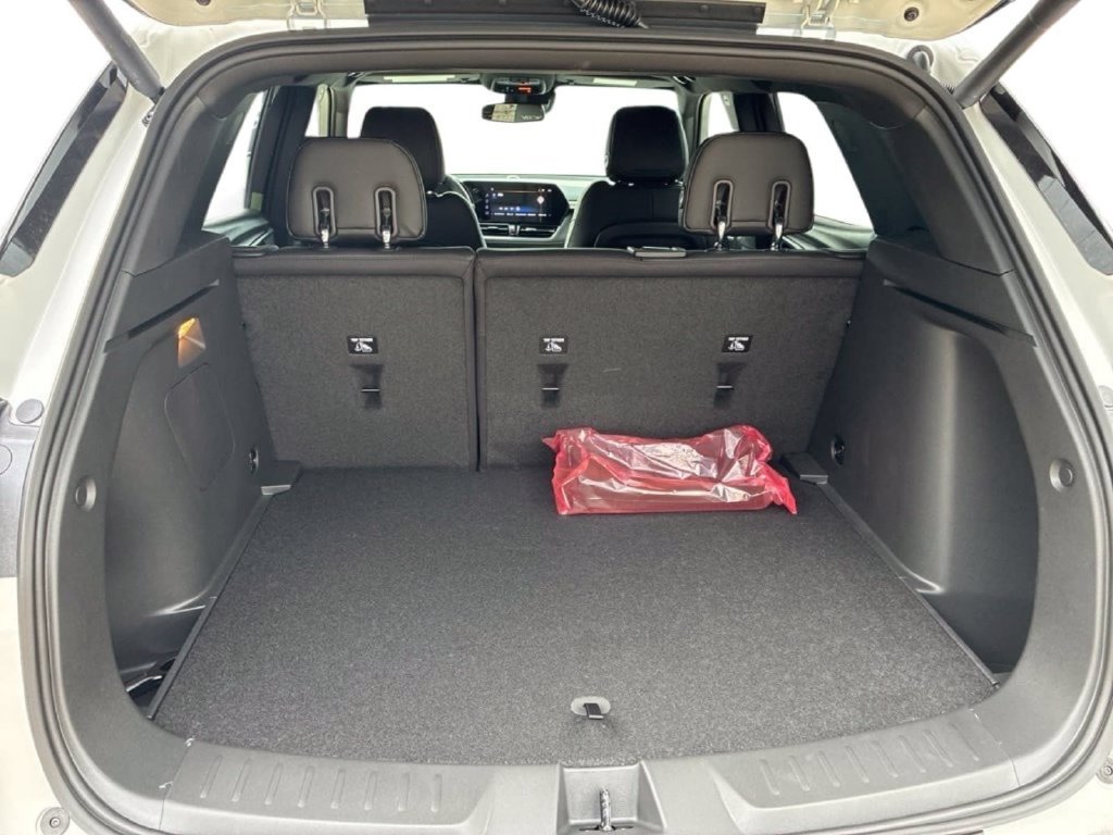 New 2026 Chevrolet TrailBlazer ACTIV w/ Convenience Package FWD image 12