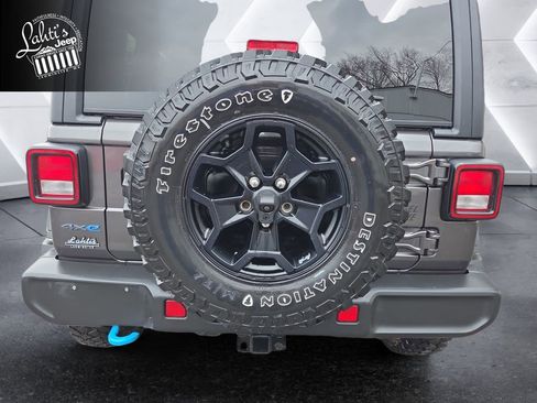 Used 2023 Jeep Wrangler Unlimited w/ Cold Weather Group image 20