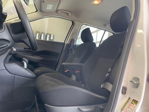 Certified 2025 Nissan Kicks Play S image 10