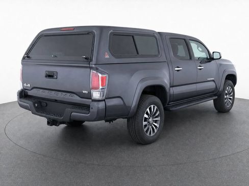 Used 2021 Toyota Tacoma Limited AWD/4WD image 4
