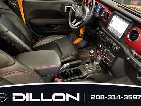 Used 2021 Jeep Wrangler Unlimited Rubicon AWD/4WD image 16
