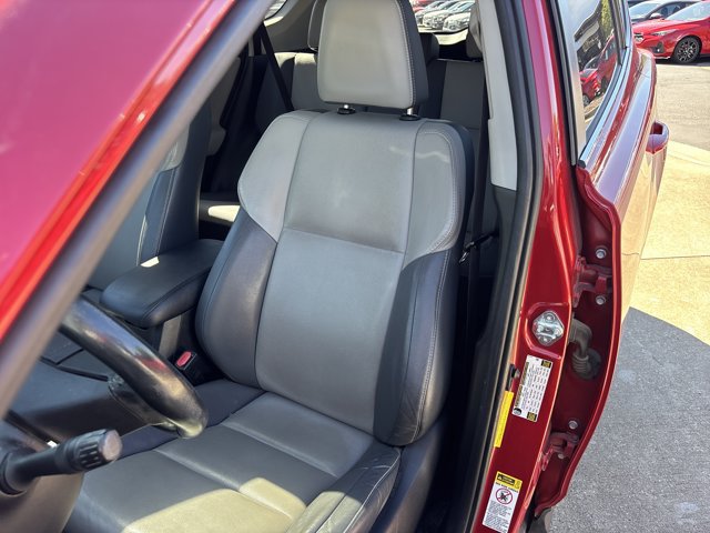 Used 2015 Toyota RAV4 Limited w/ Technology Package FWD image 16