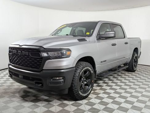 Used 2025 RAM 1500 Warlock AWD/4WD image 7