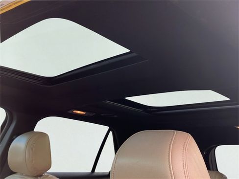 Used 2016 Ford Explorer Limited w/ Equipment Group 301A image 34