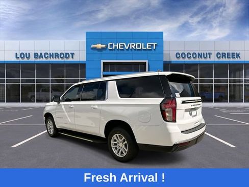 Used 2021 Chevrolet Suburban LS RWD image 6