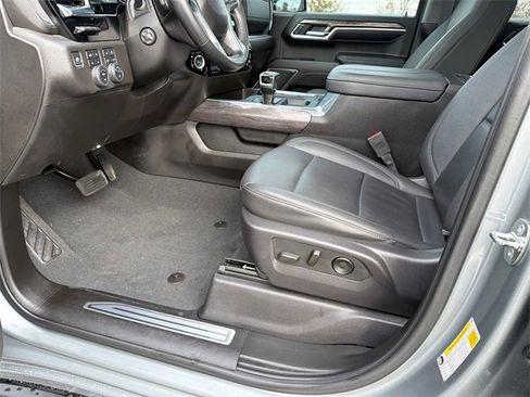 Used 2023 Chevrolet Silverado 1500 LTZ w/ LTZ Premium Package image 9