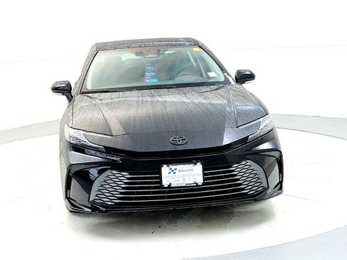 New 2026 Toyota Camry XLE image 8