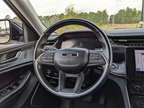 Certified 2021 Jeep Grand Cherokee L Limited image 26