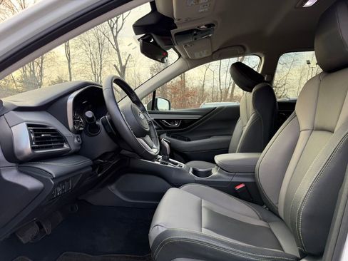 Used 2023 Subaru Outback Onyx Edition image 18