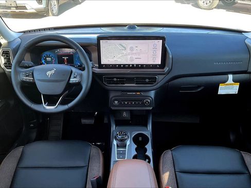 New 2025 Ford Bronco Sport Outer Banks w/ Outer Banks Tech Package+ image 5