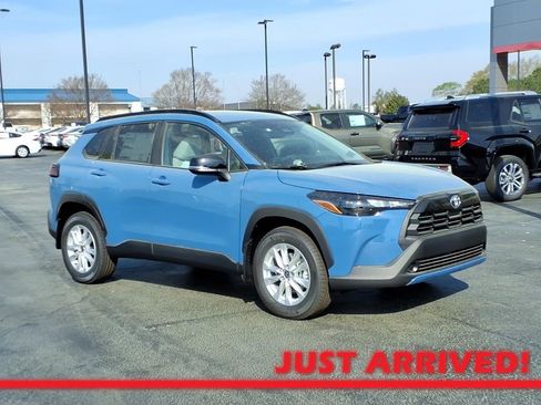 New 2026 Toyota Corolla Cross LE image 1